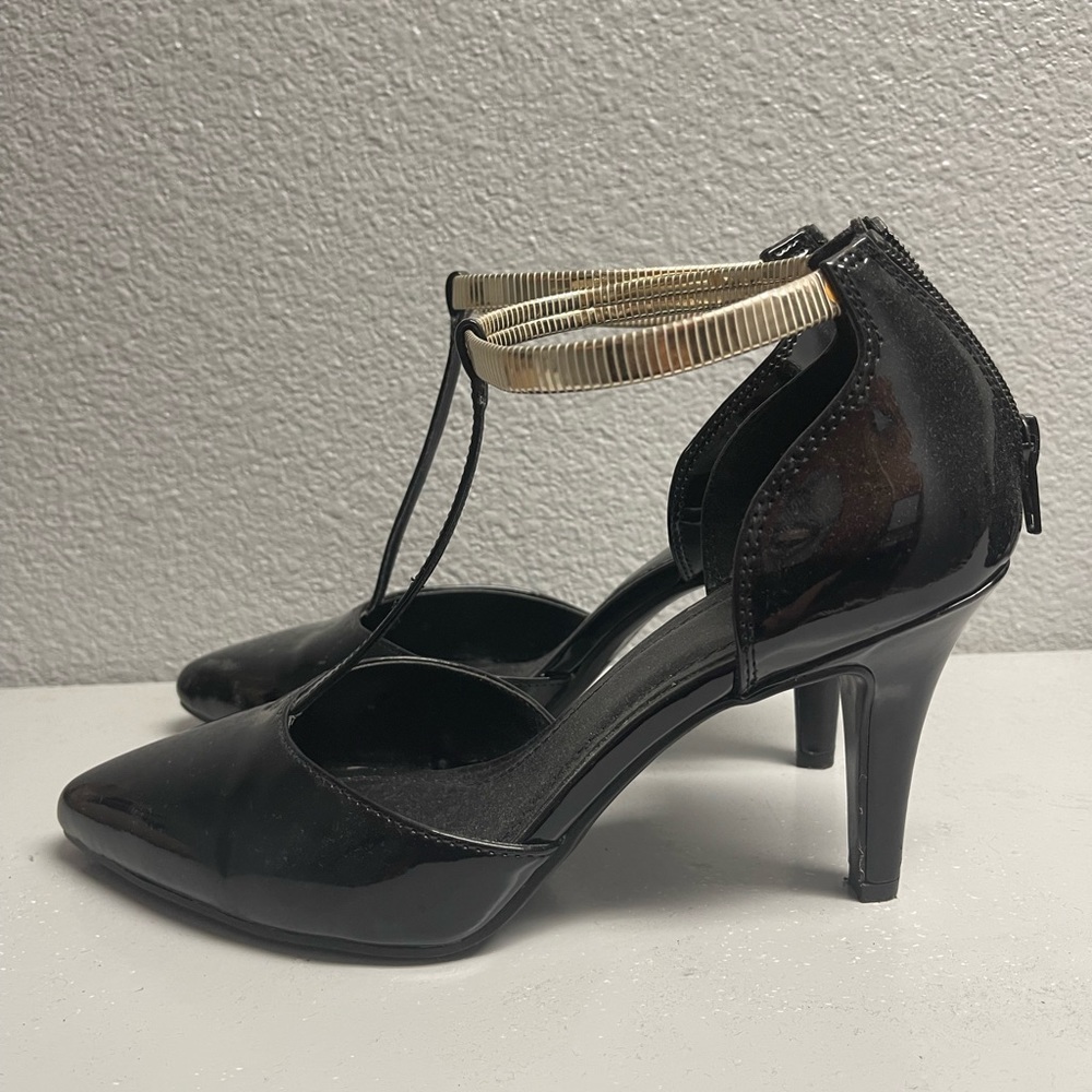 Black with gold heels